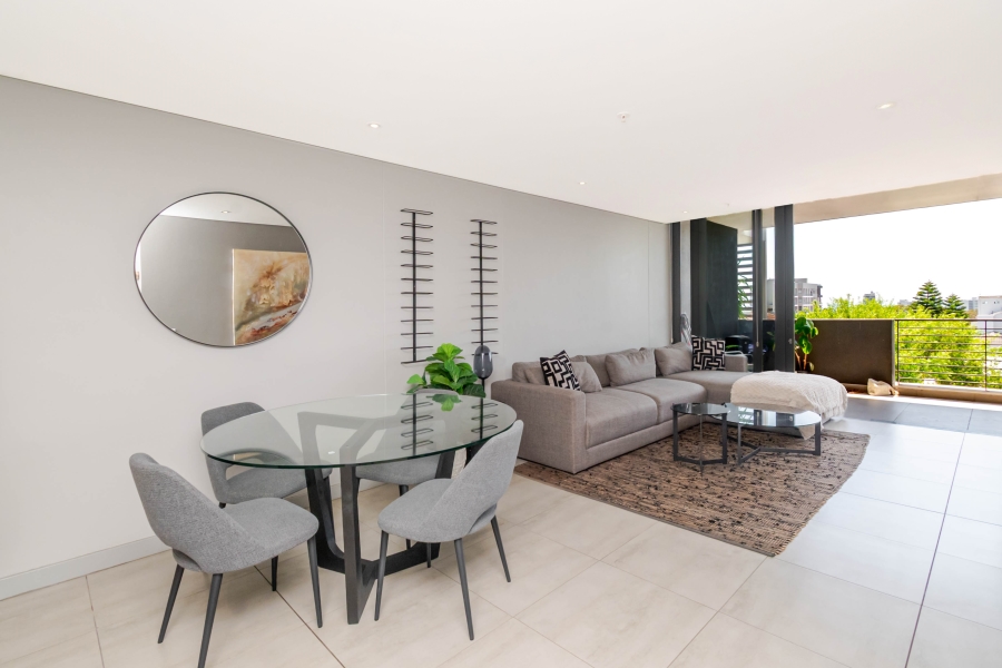 To Let 2 Bedroom Property for Rent in Green Point Western Cape